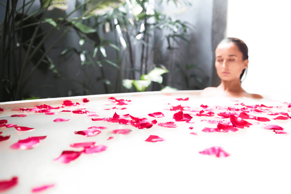 Milk Bath Miracles 8 Mind-Blowing Beauty Secrets!